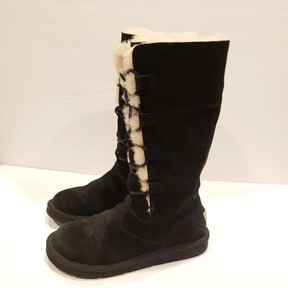 Ugg women'sblack boots lace up sexy S/n  5122 black tall boot size 8 bla…