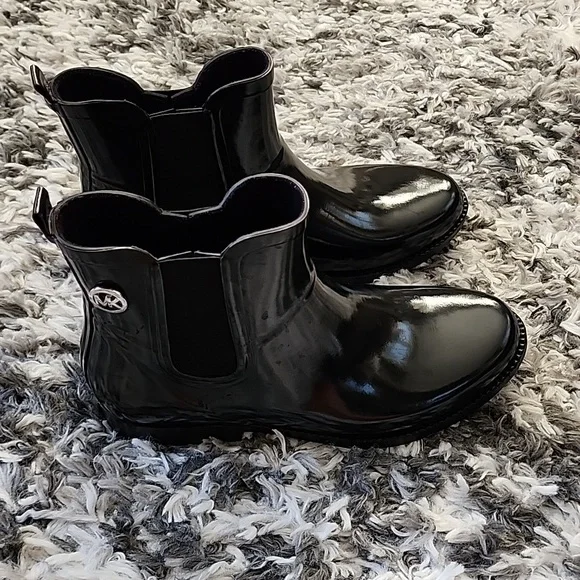 Michael Kors  Rain  Ankle Boot