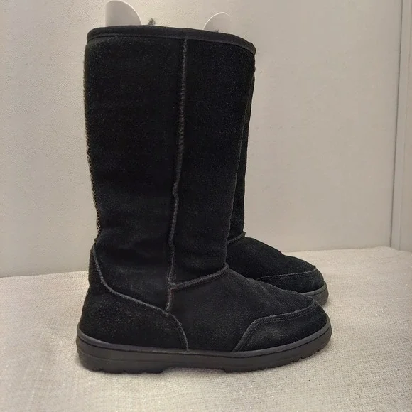 UGG Australia Ultra Tall Black Suede Shearling Boots Womens 8 5245