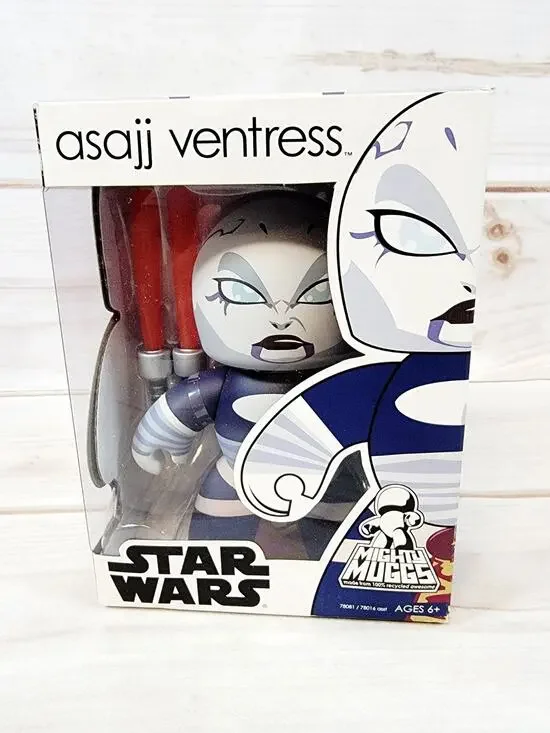 Star Wars 2008 Mighty Muggs Asajj Ventress Vinyl Figure Clone Wars Hasbro NEW