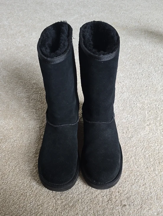 Koolaburra Mid-Calf Black Suede Winter Boots