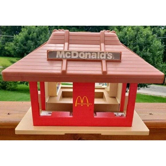 McDonald's Vintage 1974 Playskool Familiar Places Play Set - Restaurant ONLY