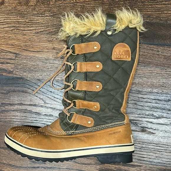 Sorel Tofino Women Sz‎ 9 Lace-Up Boots Winter Camel/Green