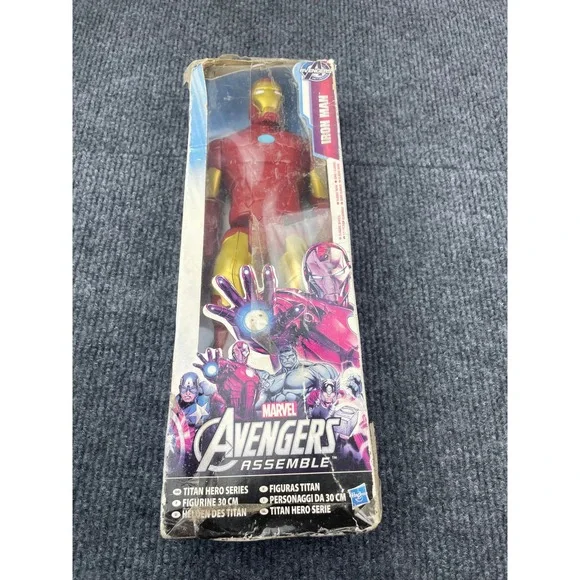 Hasbro Marvel Avengers Assemble Titan Hero Series Iron Man 12 Inch Action Figure