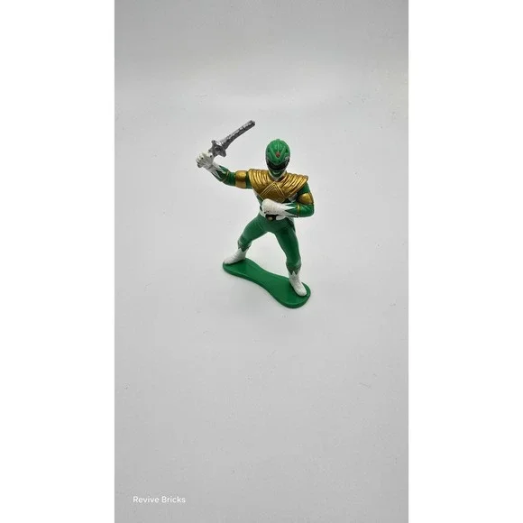Vintage‎ 1993 Bandai Green Mighty Morphing Figurine Holding A Weapon Great Cond.