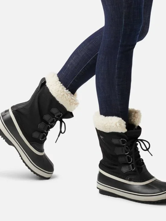 LIKE NEW Sorel Winter Carnival Women's Winter Boot 7