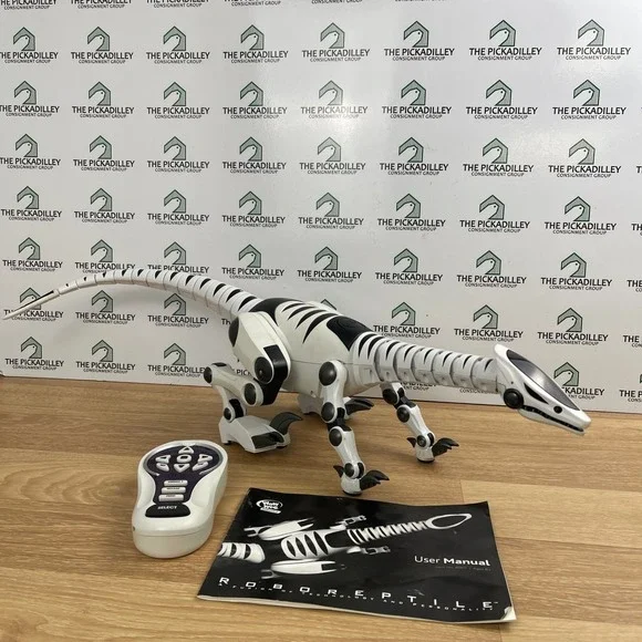 WowWee Robotics Roboreptile 28