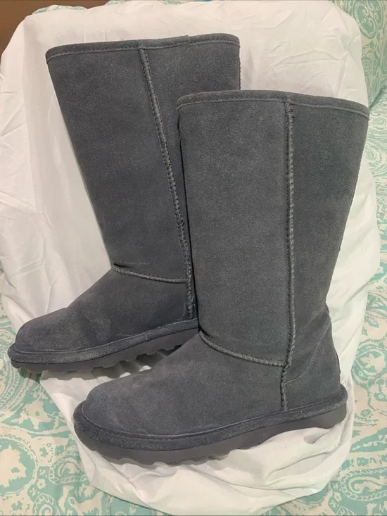 BearPaw Plush Lined Boots Sheepskin Suede/Wool- Gray