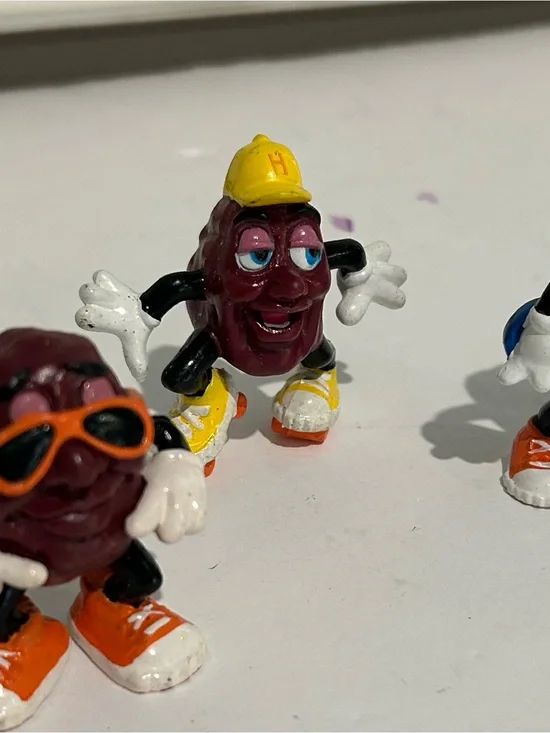 3 California Raisins Figures Figurines Toys figures Vintage