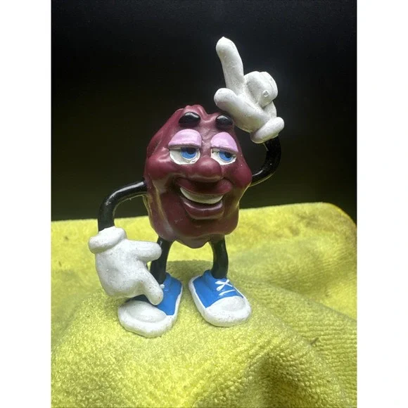 Vintage‎ California Raisins PVC Figure Justin X Grape 1987 Calrab Promo Toy 3