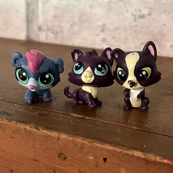 Mini Littlest Pet Shop Lot Of 3 Surprise‎ Families Cat Bear Dog