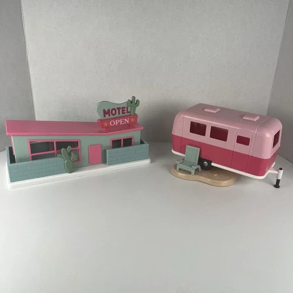 Crescent Retro Motel and Pink Camper Trailer‎ Toy Set Target Exclusive