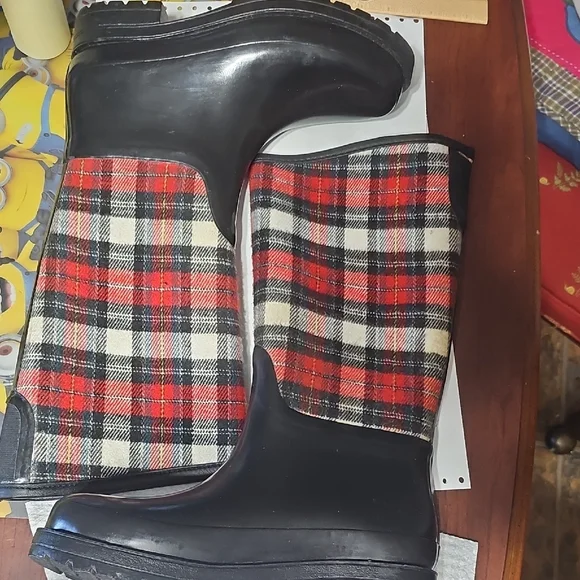 Bass Plaid Rain Boots with Black Soles