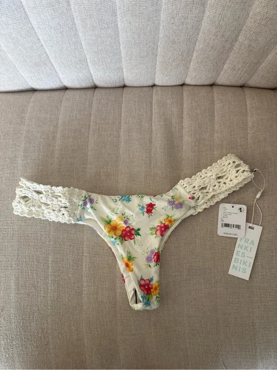 Frankie's Bikinis Cream Floral Crochet-Trim Thong Bottom