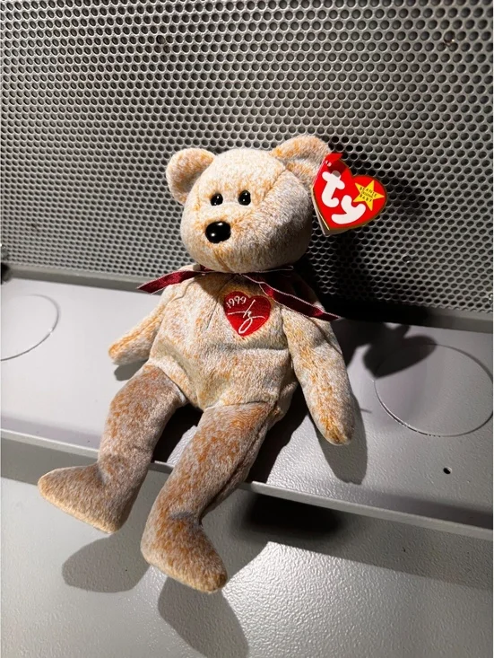 TY Beanie Baby Signature Bear