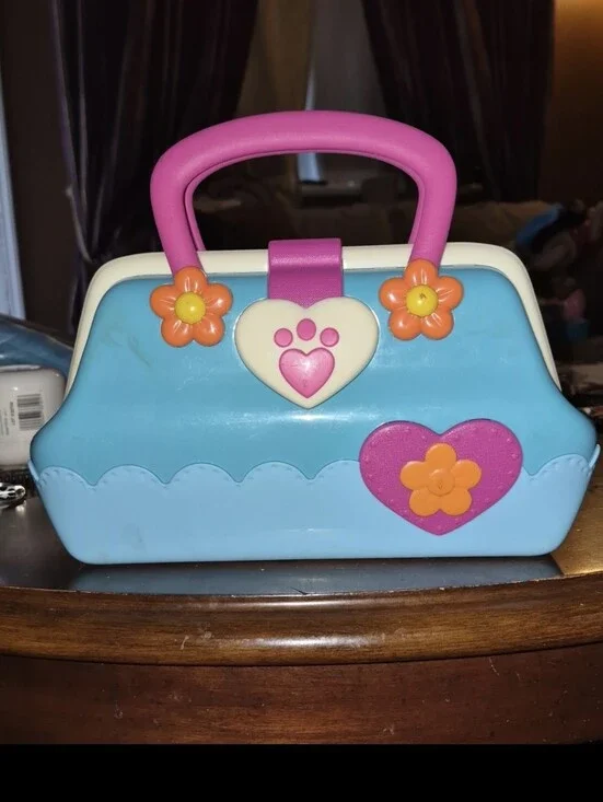 Play Veterinary Bag With Accessories