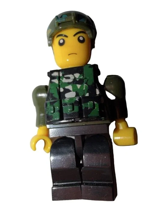 LEGO Minifigure Military Soldier Camouflage Helmet Green Black Yellow Dark Grey