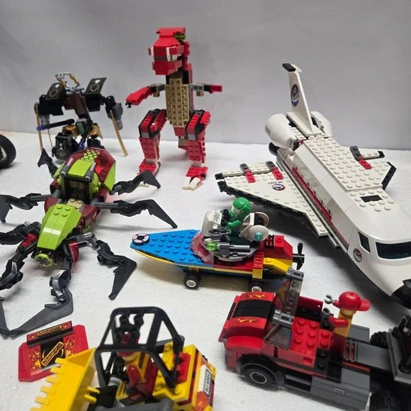 LEGO & Building Toy‎ Lot - Star Wars, Ninjago, City Space Shuttle & More!