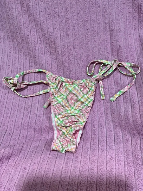 🤎 NWT PINK by Frankies Bikinis Plaid Pink String Bikini Swim Bottom - M (#00807)
