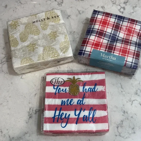 3 mixed pkga of cocktail  Napkins - l