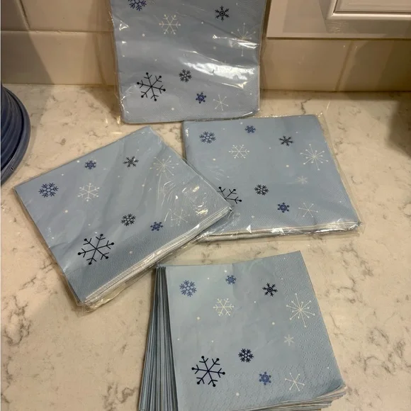 Light Blue Snowflake Paper Napkins
