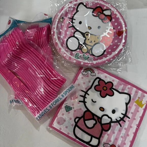 Hello Kitty & Friends Birthday Party Supplies 20 Plates, 20 Napkins, Plasticware