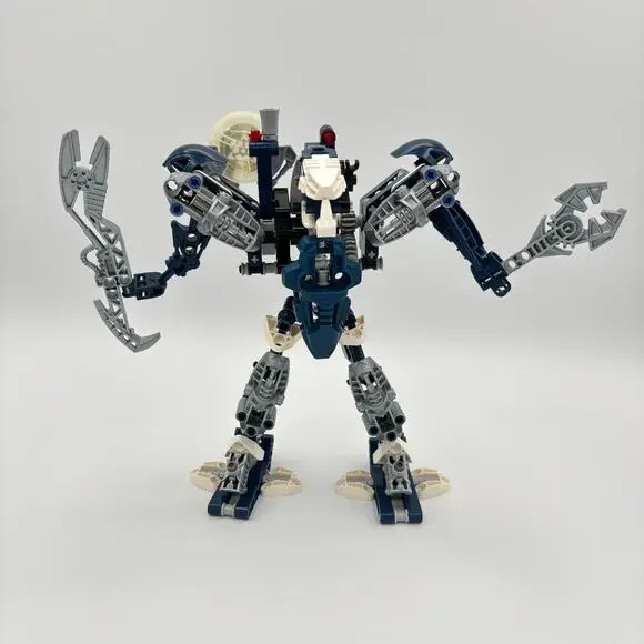 LEGO BIONICLE: Titan Warriors Krekka (8623) - 99% Complete No Box or Instruction