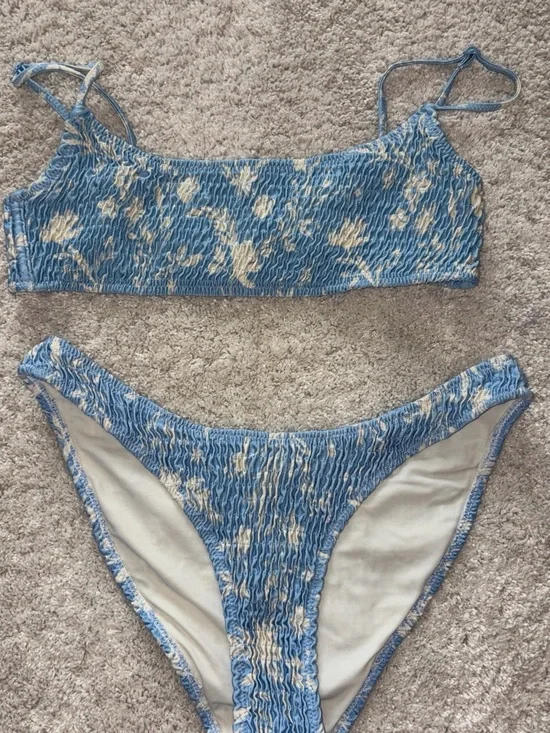 triangl swimwear Light Blue and Cream Ruched Bikini Set