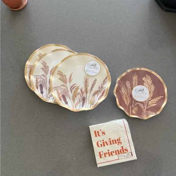 Fall Paper Plates & Napkins Set