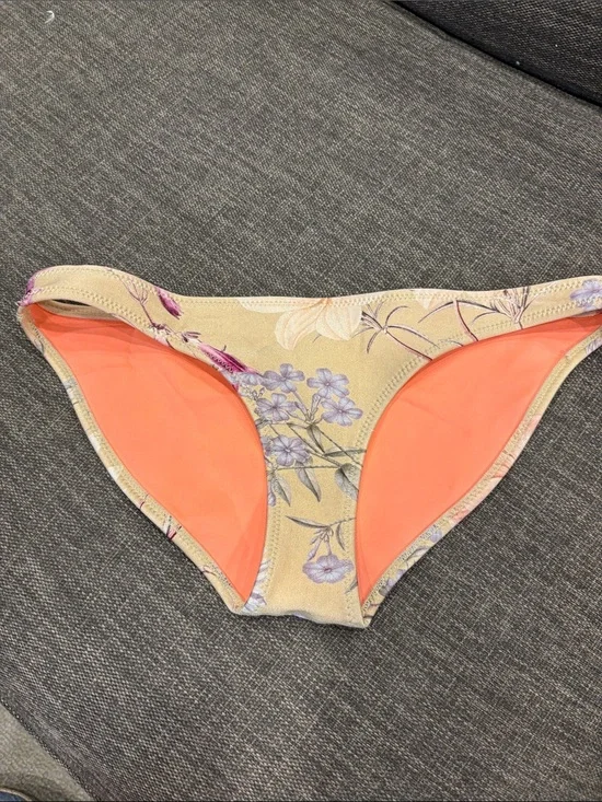 triangl swimwear Beige Floral Bikini Bottoms with Coral Accent
