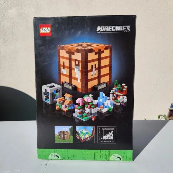 New LEGO Minecraft Crafting Table Toy Building Set 21265 Minecraft Figures, Mobs