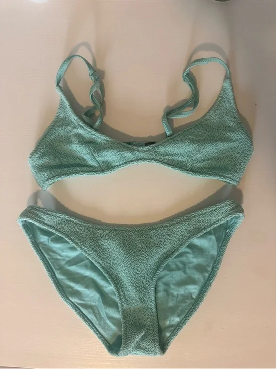 Triangle Swimwear Seafoam Textured Two-Piece Bikini size XS in both pieces