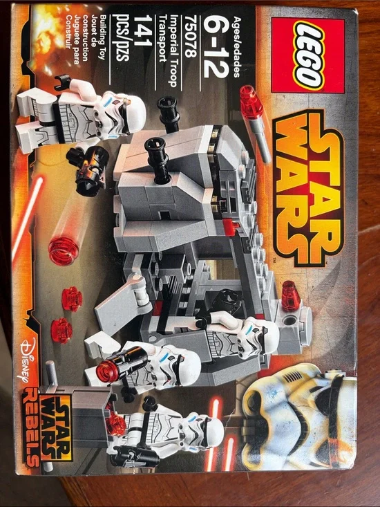 Lego Star Wars Imperial Troop Transport in White, Light Gray and Red Accents