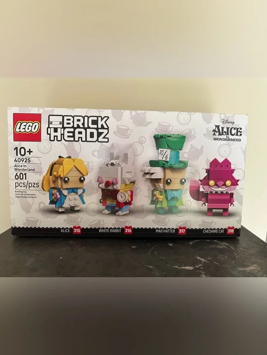 Lego Alice in Wonderland Brick Headz NIB Mad Hatter Cheshire Cat White Rabbit