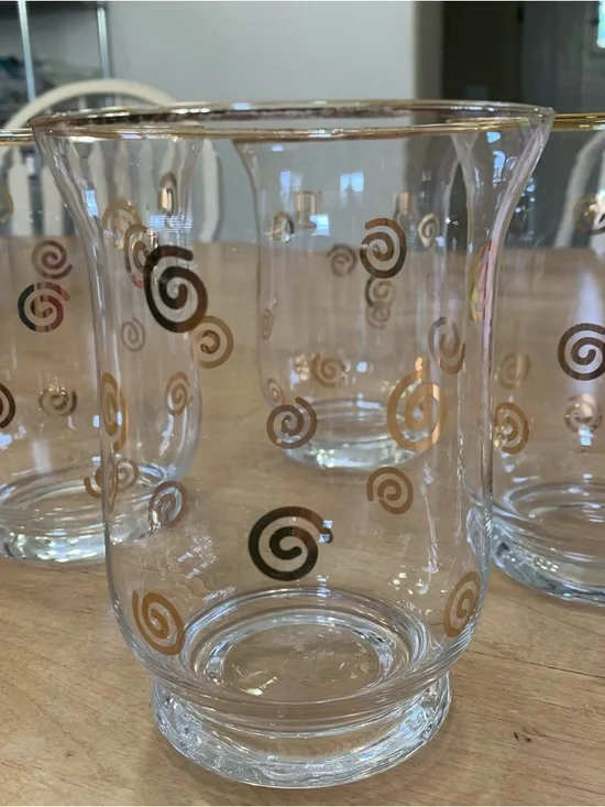 Glass Candle Holders with Gold Trim and Swirls - Set of 4