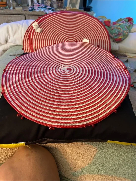 Round Red & White Spiral Placemats Six