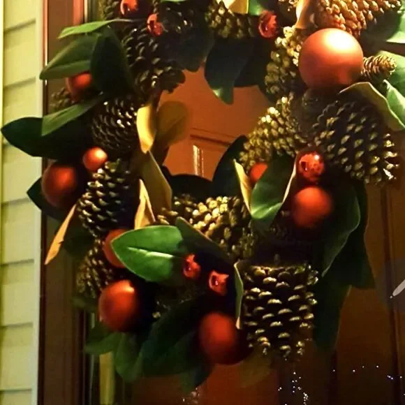 GORGEOUS CHRISTMAS WREATH