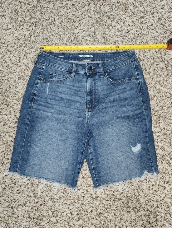 Sonoma Women’s Denim Bermuda Shorts – Size 8 – Frayed Hem