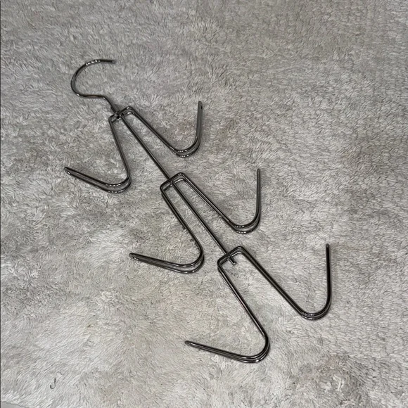 Metallic Multi-Tier Purse Hanger