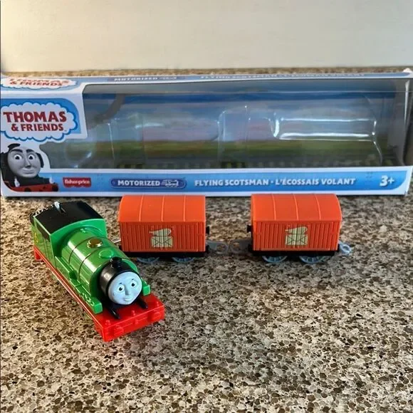 Thomas & Friends Percy and mail Cars in Motor Train Set of 3. Choo Choo!