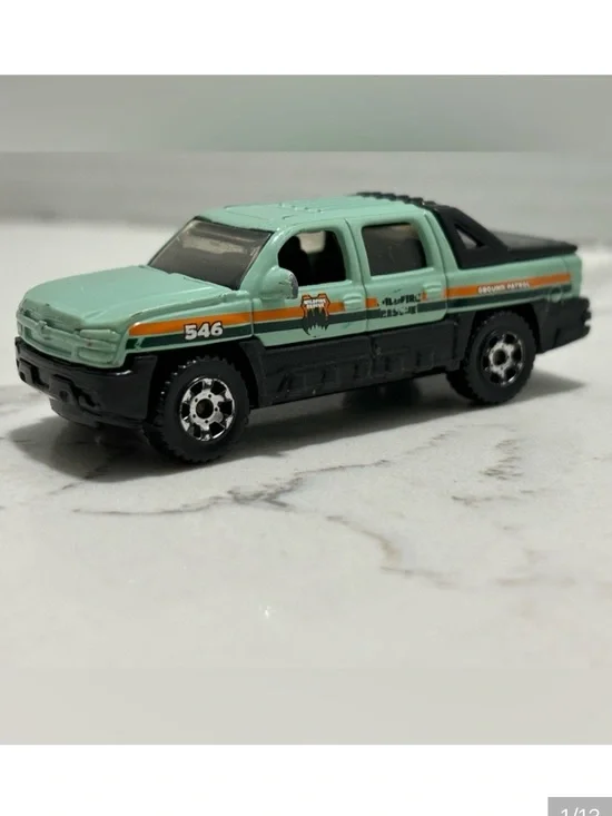2009 Matchbox Multipack Exclusive Chevrolet Avalanche Truck National Parks Green