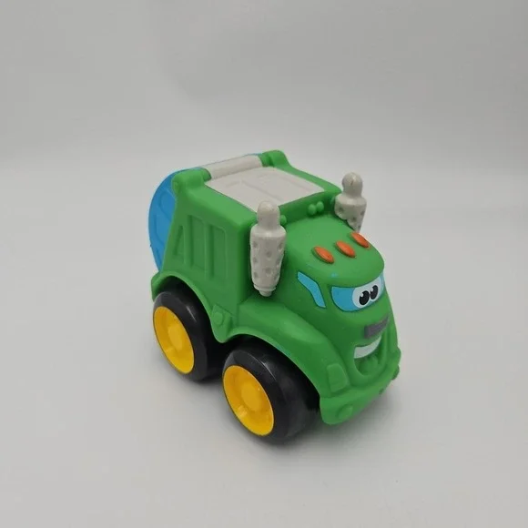 Tonka Chuck &‎ Friends Rowdy the Garbage Truck Carrier Hasbro