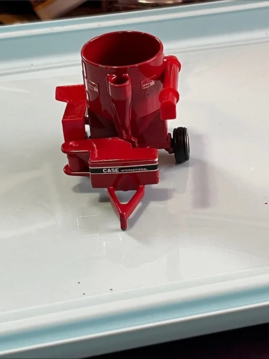 Case International Red Toy Grain Mixer - Kids Farm Vehicle