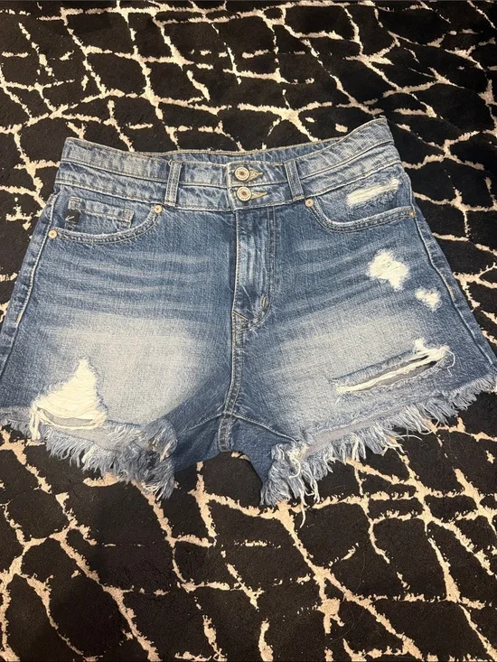 KanCan Distressed High Rise Denim Shorts | Size Small | Excellent Condition