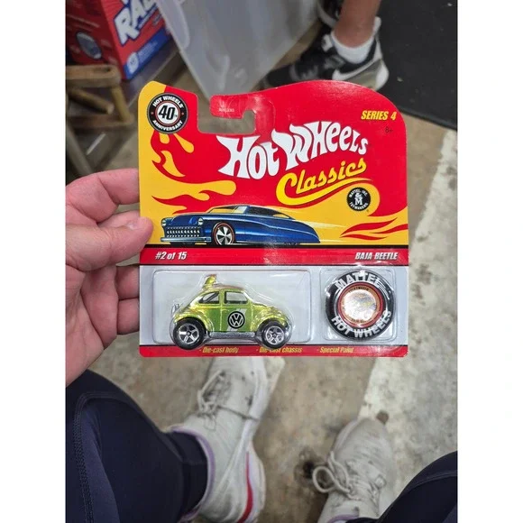 Hot Wheels Baja Beetle Classics Series 4 Die-Cast Car 2 of 15 40th‎ Anniversary