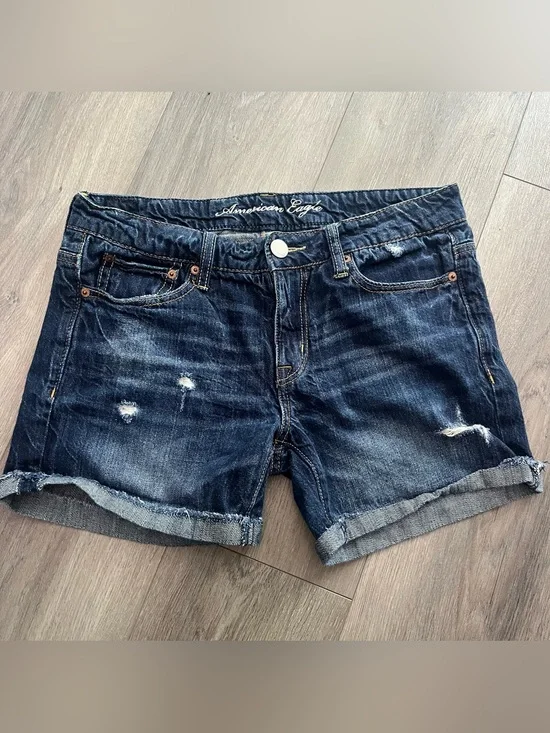American Eagle Distressed Rolled Cuff Denim Shorts Size 4