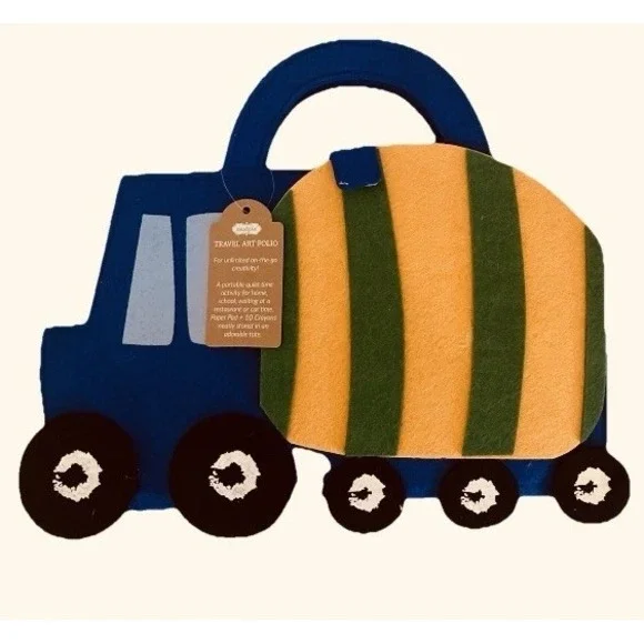 MudPie Travel Art‎ Folio Paper 10 Crayons Truck Art Work