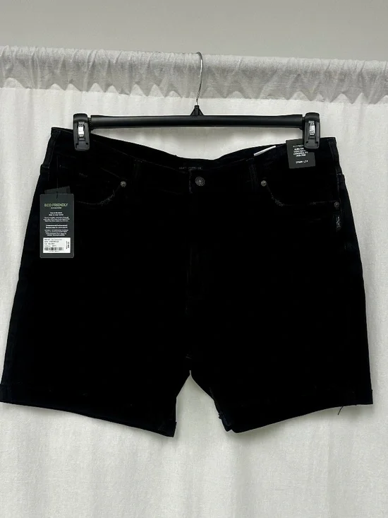 NWT Silver Jeans Sure Thing Long Shorts 18W Black Denim High Rise 7.5