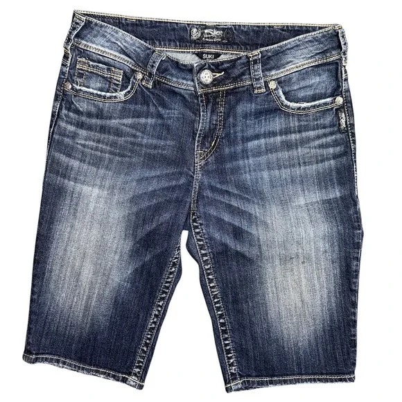 Silver Jeans Co Suki Mid Rise Curvy Bermuda Denim Shorts Dark Wash W31 L11