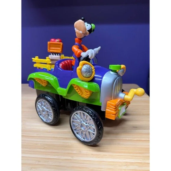 Disney Goofy RC Bump N Go Talking Car Mattel 2000 Works No Remote 27MHz